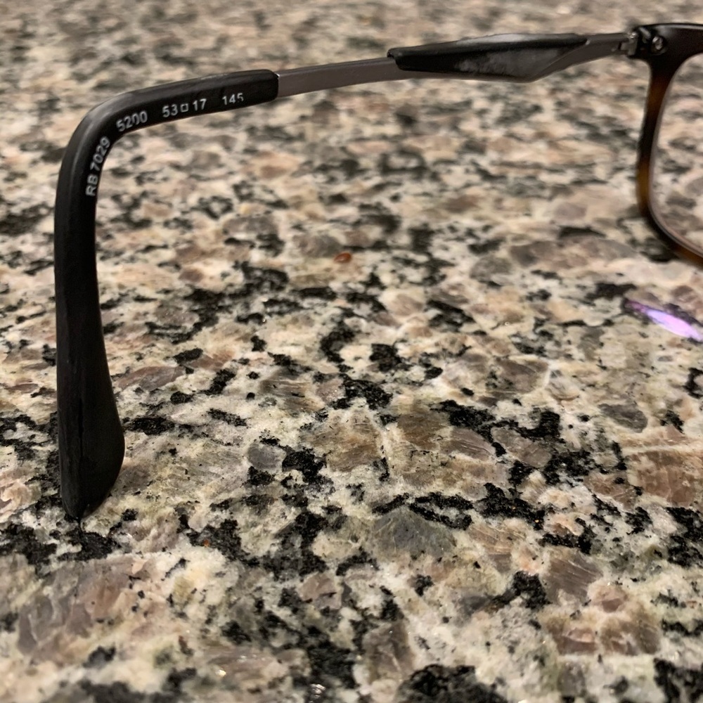 Ray-Ban glasses - Picture 8 of 8